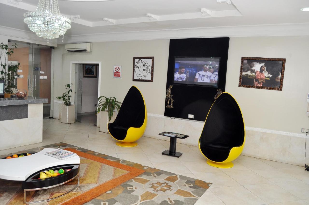 Primal Hotel Ikeja Exterior foto