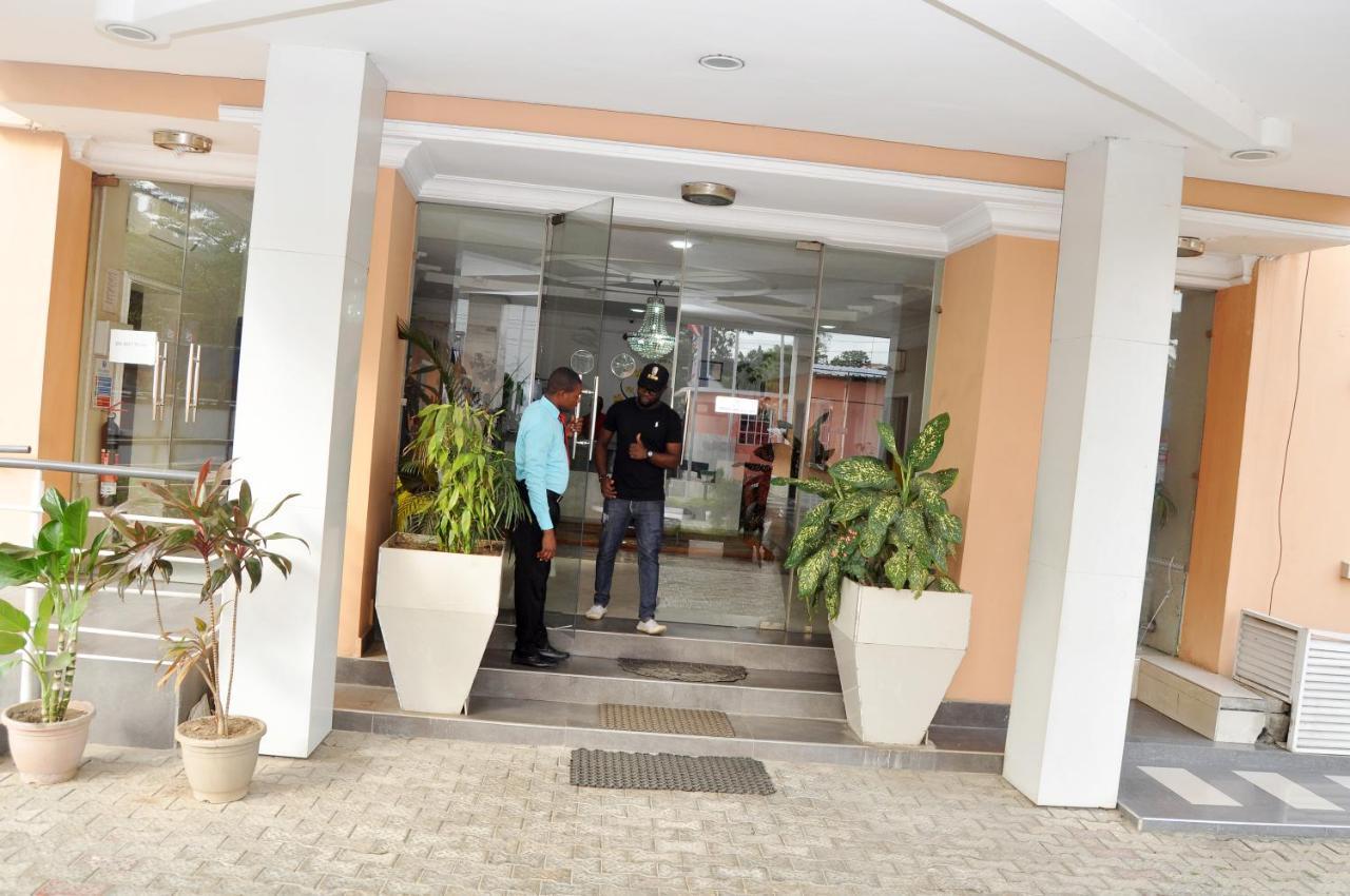 Primal Hotel Ikeja Exterior foto